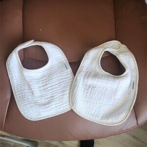 Gerber Baby Muslin Bibs 2-Pack White Ivory Soft Unisex Infant Feeding Gift